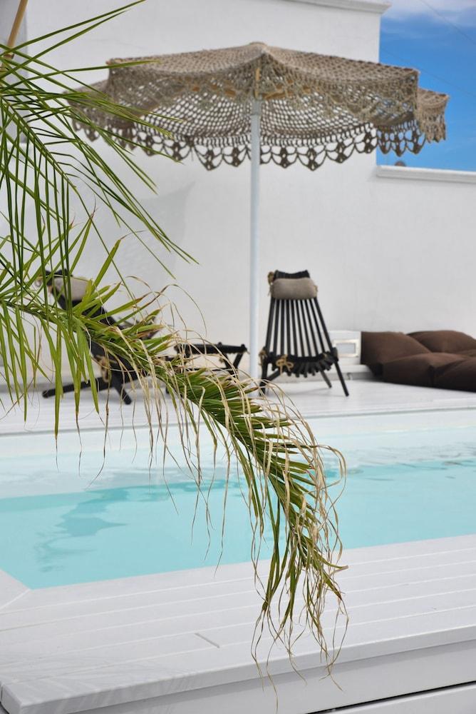 モノーポリ Playa Del Mar - Adults Only Bed & Breakfast エクステリア 写真