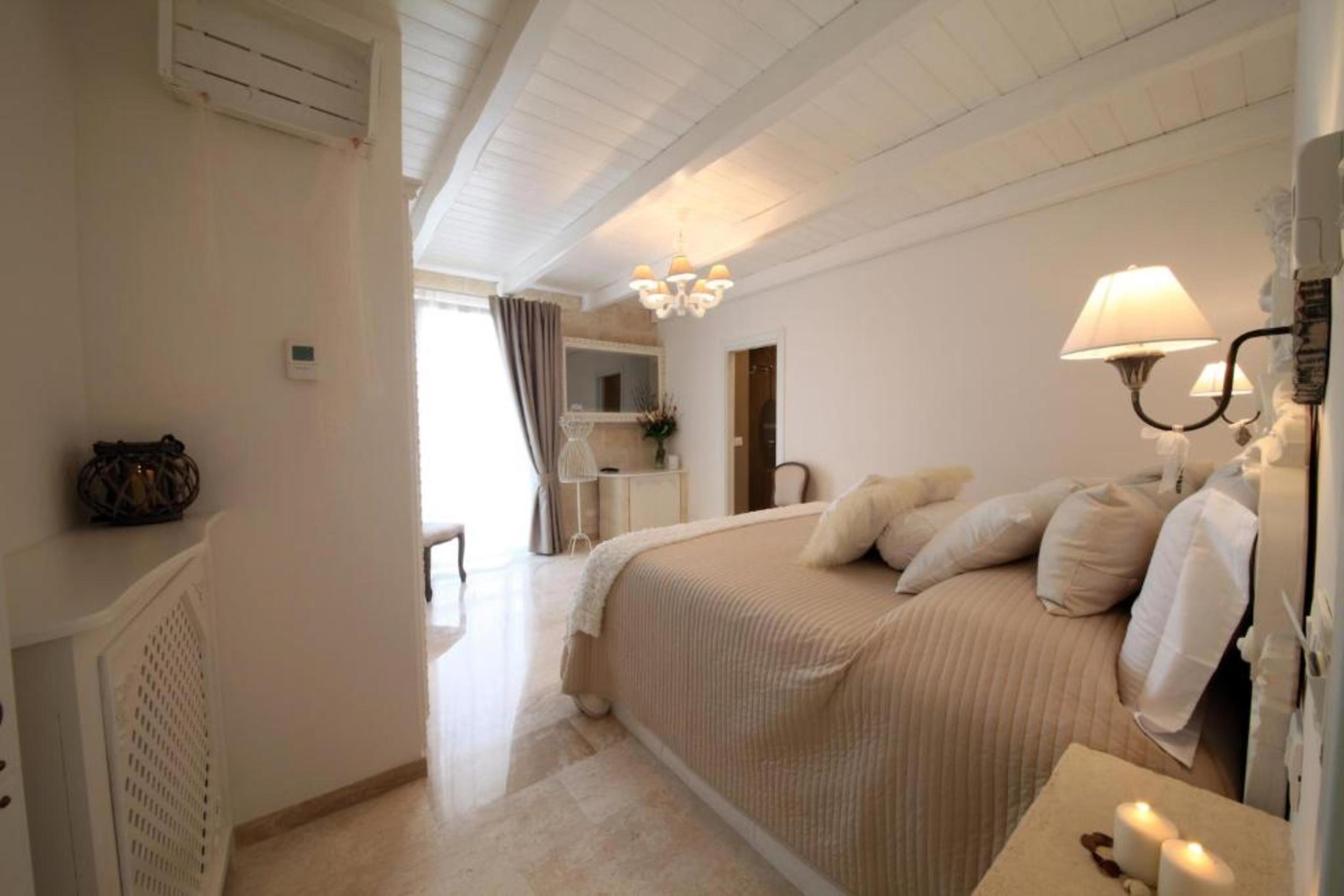 モノーポリ Playa Del Mar - Adults Only Bed & Breakfast エクステリア 写真