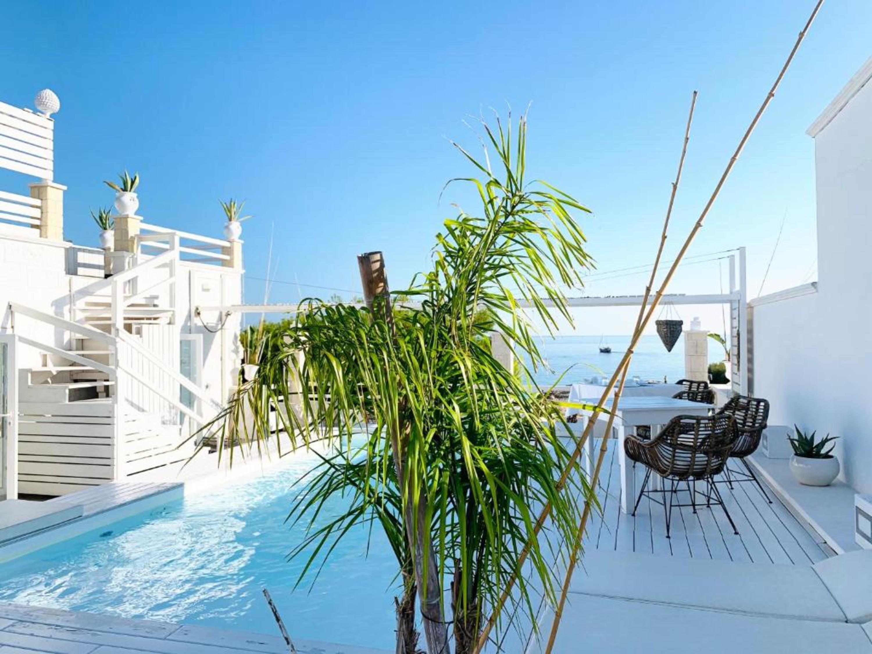 モノーポリ Playa Del Mar - Adults Only Bed & Breakfast エクステリア 写真